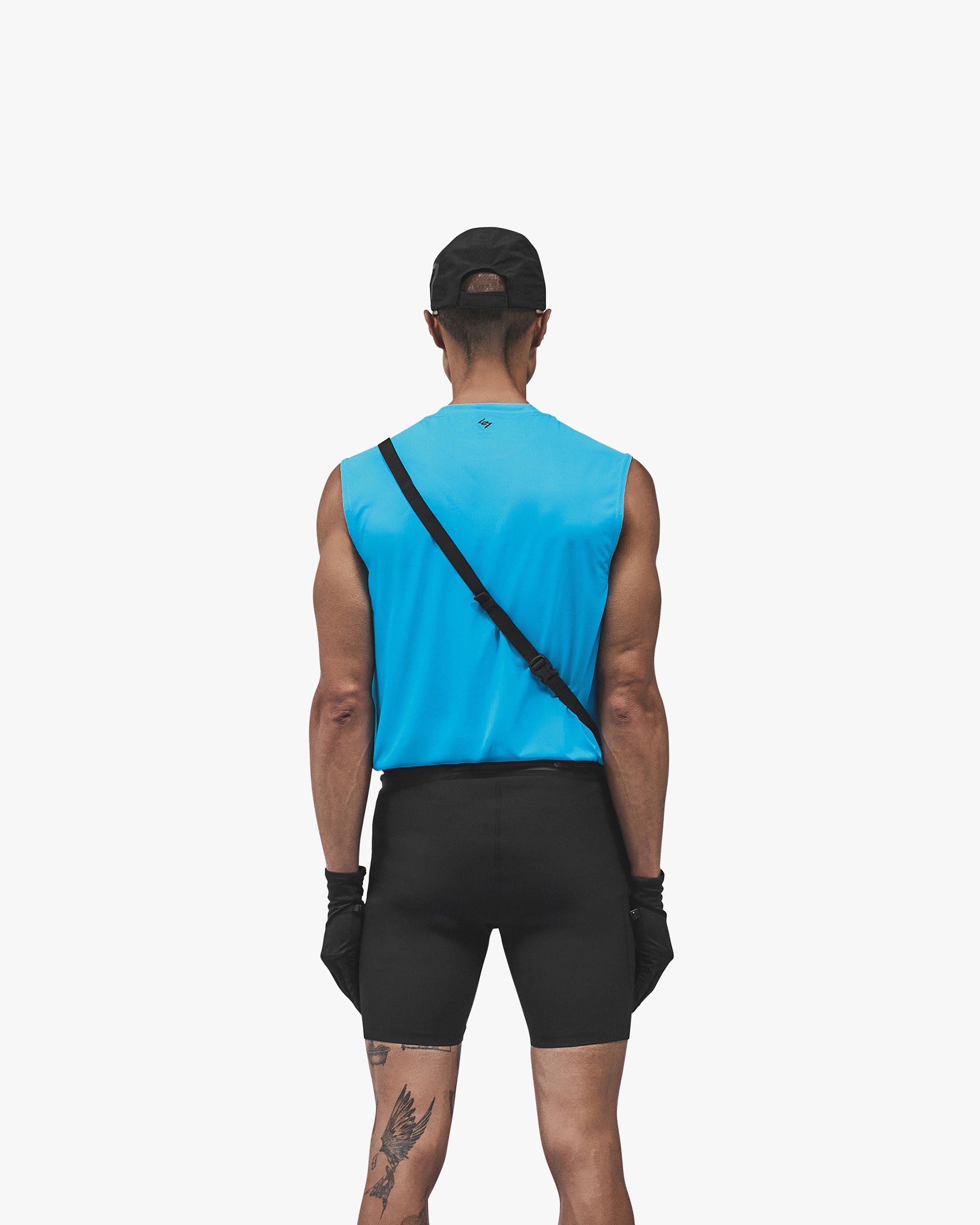 247_Trail_Tank_-_Electric_Blue_04.jpg