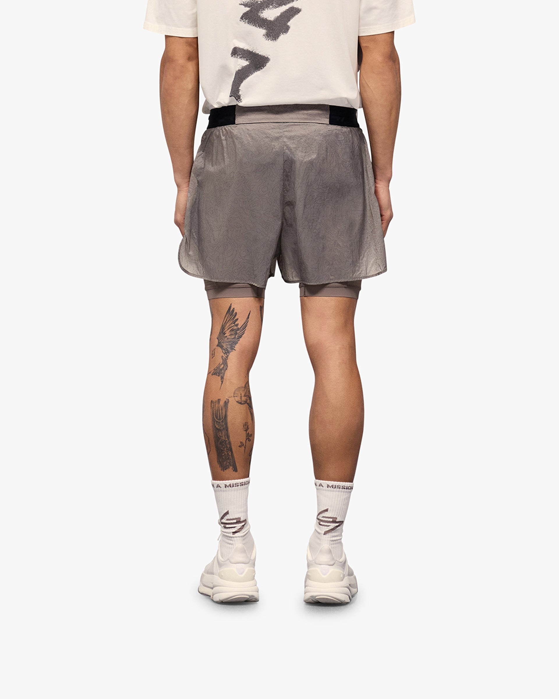 247 Contour 2-In-1 Run Shorts - Pebble