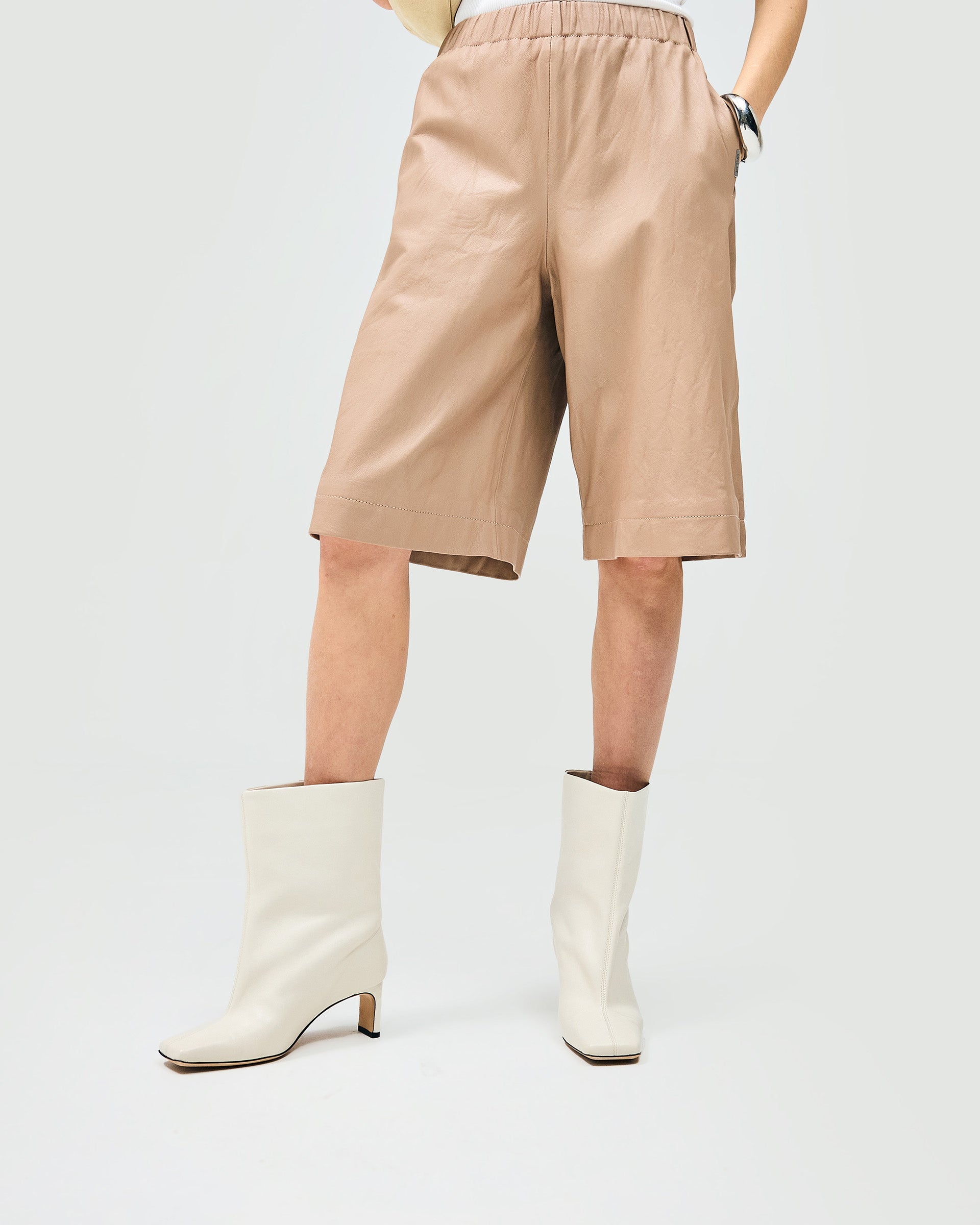 Fuel Shorts - Warm Taupe