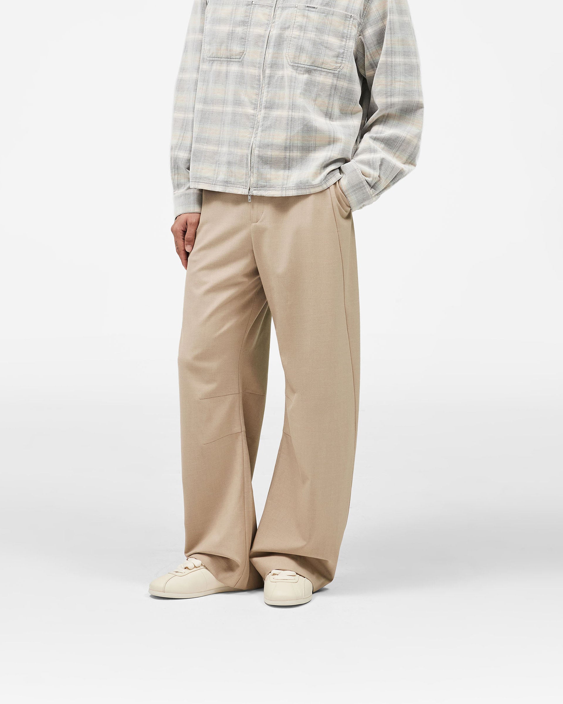 Slack_Pant_-_Latte_02.jpg