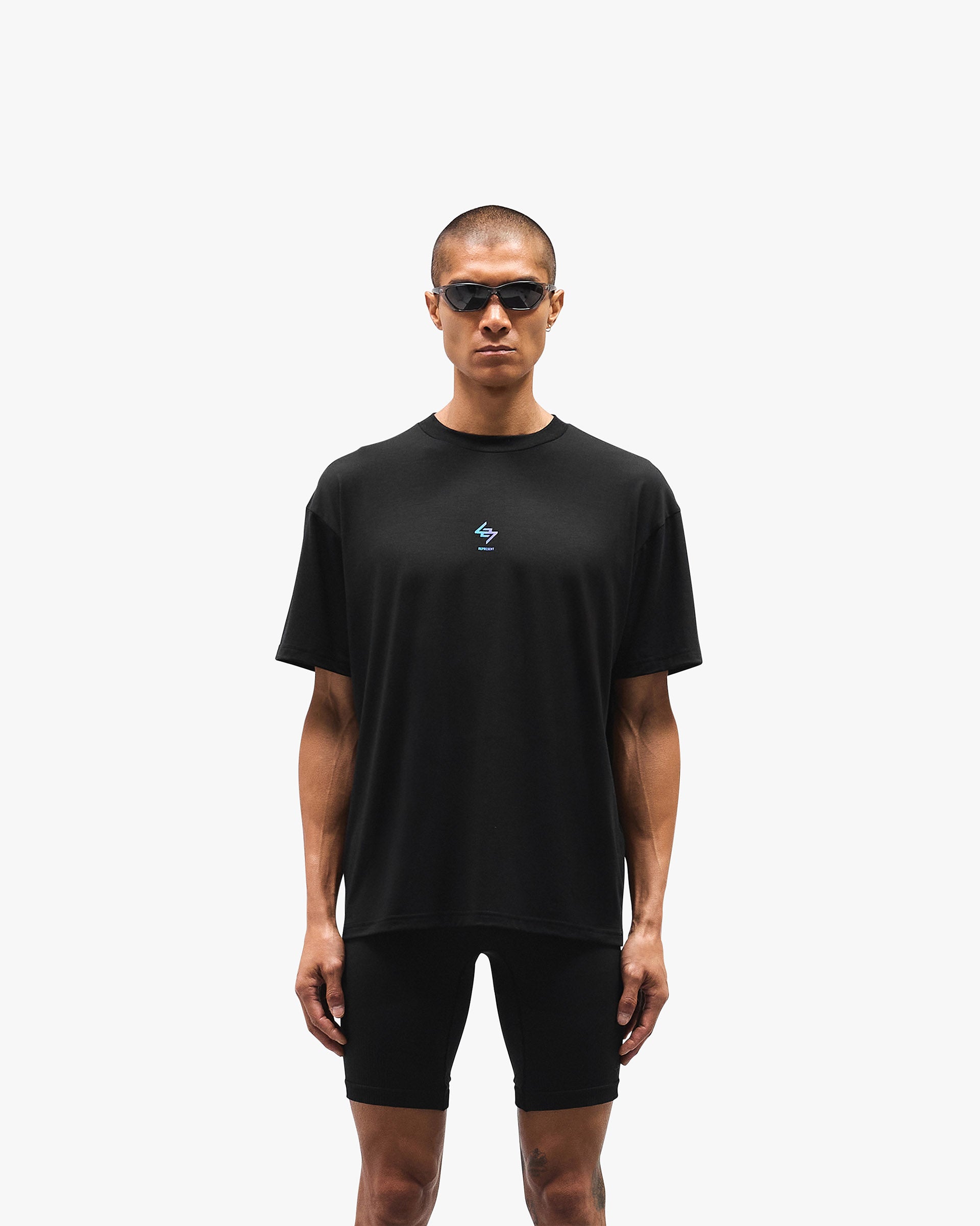 247_Oversized_T-Shirt_-_Purple_Fade_03.jpg