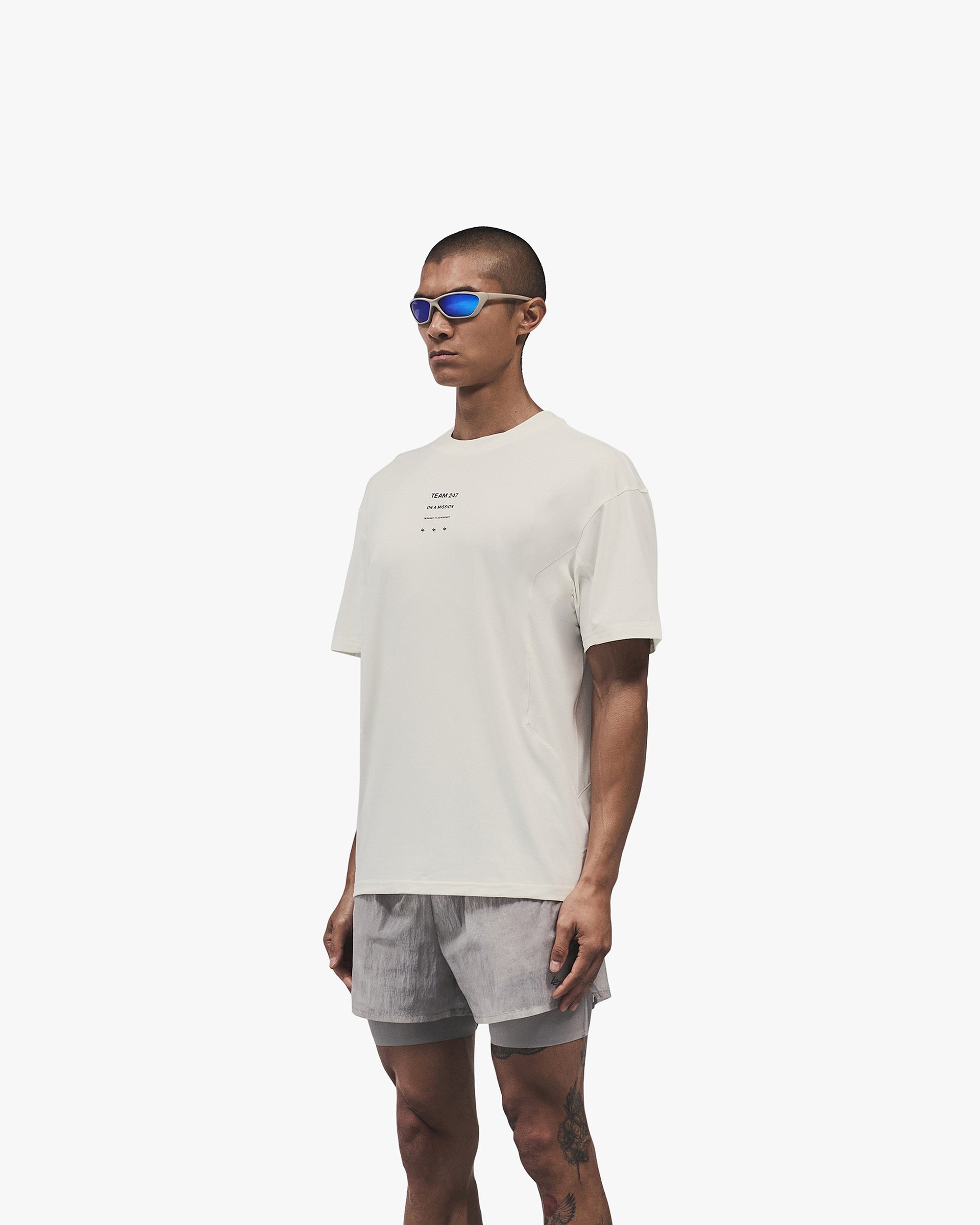 247_Uprising_Oversized_T-Shirt_-_Flat_White_04.jpg