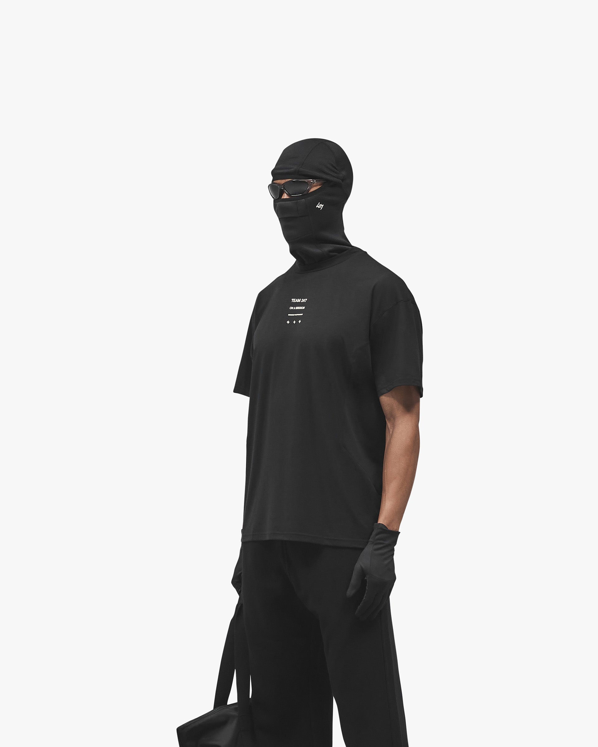 247_Uprising_Oversized_T-Shirt_-_Black_04.jpg
