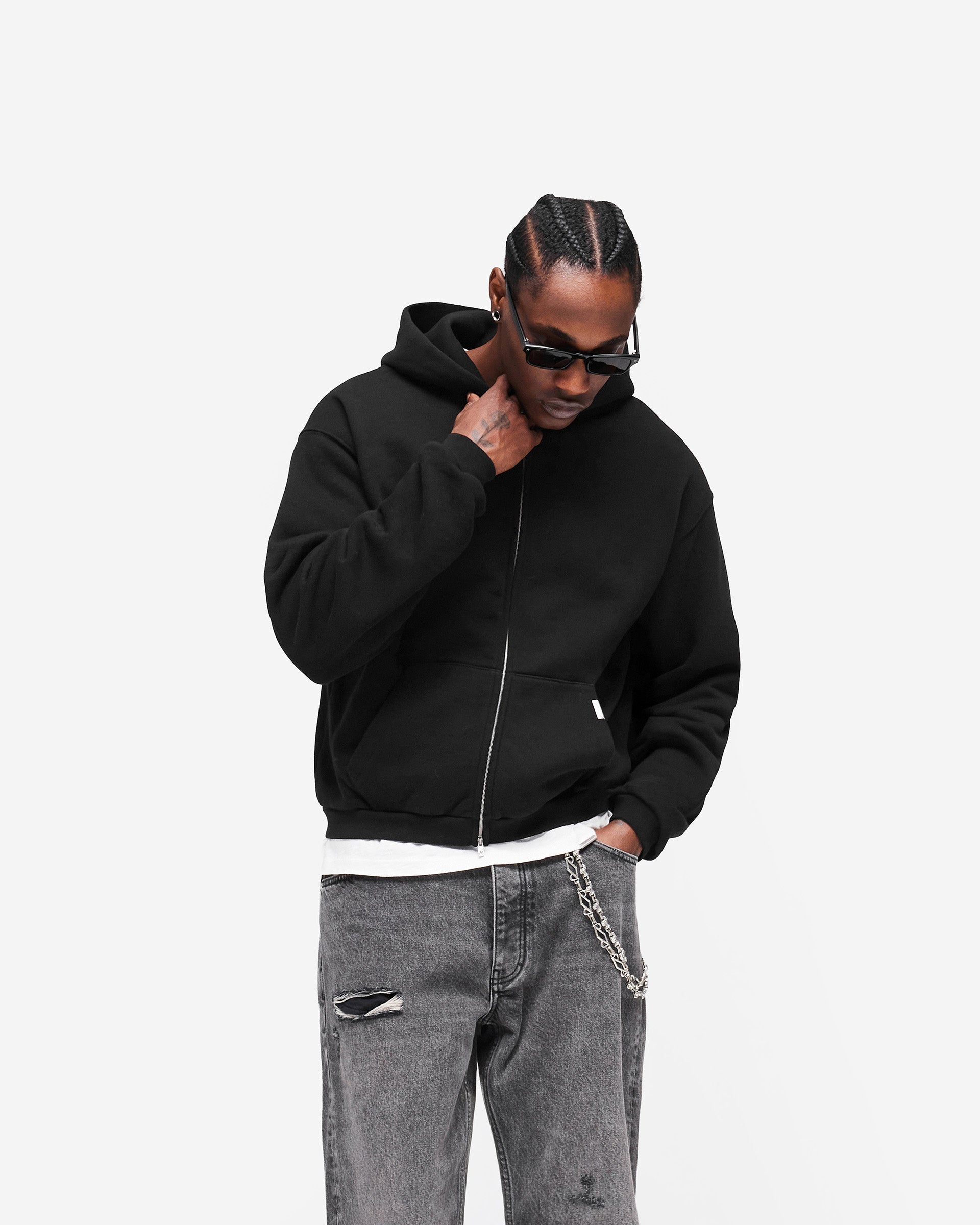 GH_Shrunken_Zip_Hoodie_-_Jet_Black_02.jpg