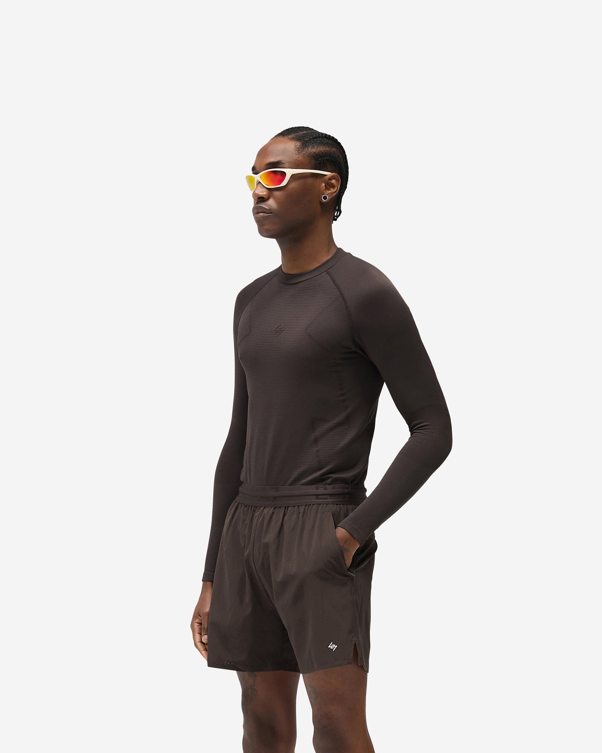 247_Uprising_Long_Sleeve_Seamless_T-Shirt_-_Chocolate_04.jpg