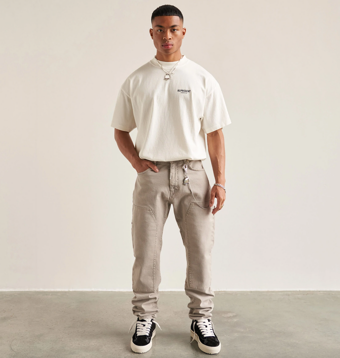 How To Style Oversized Clothing | REPRESENT