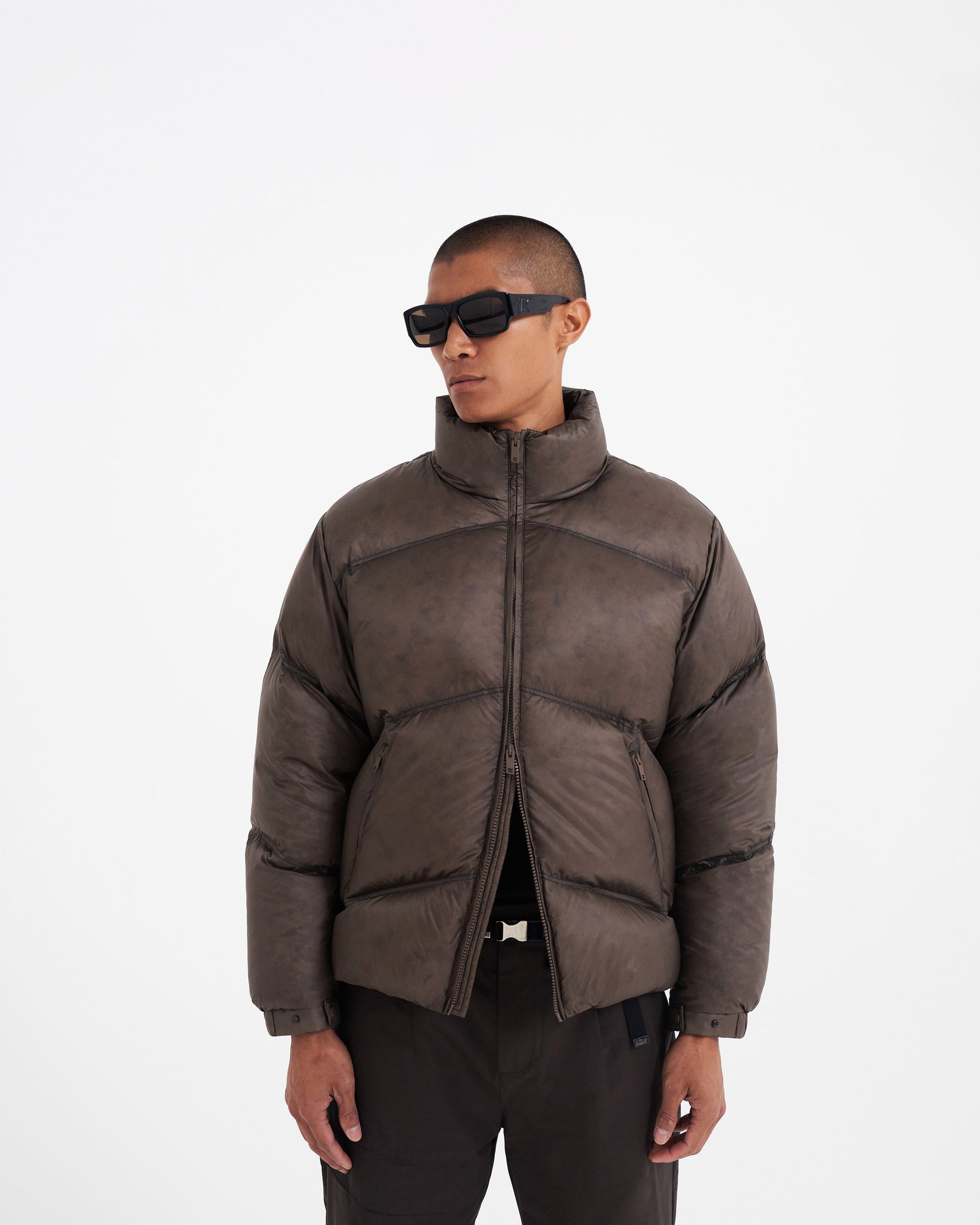 Washed Puffer Jacket | Brown Outerwear FW22 | Represent Clo