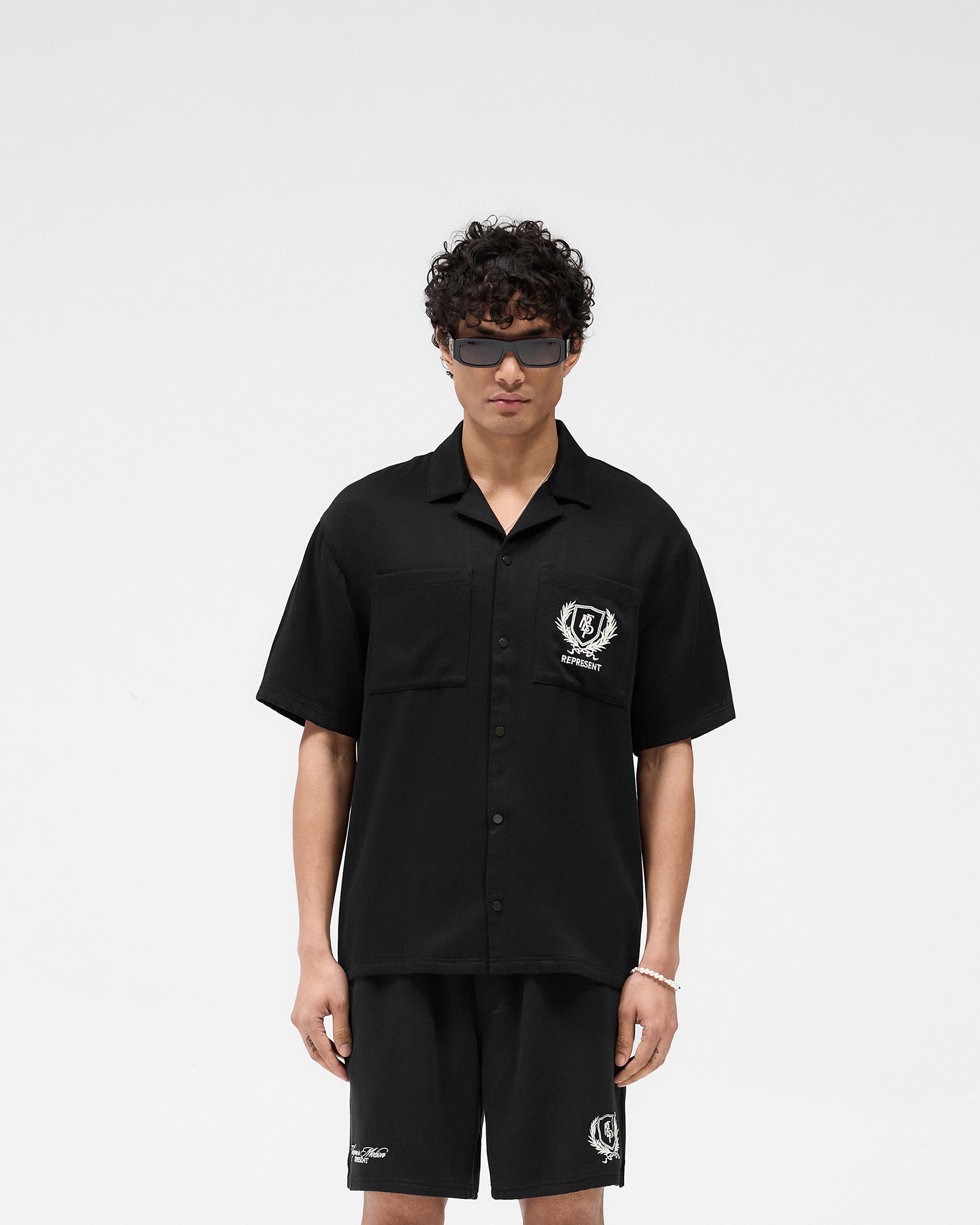 Represent Crest Shirt - Jet Black
