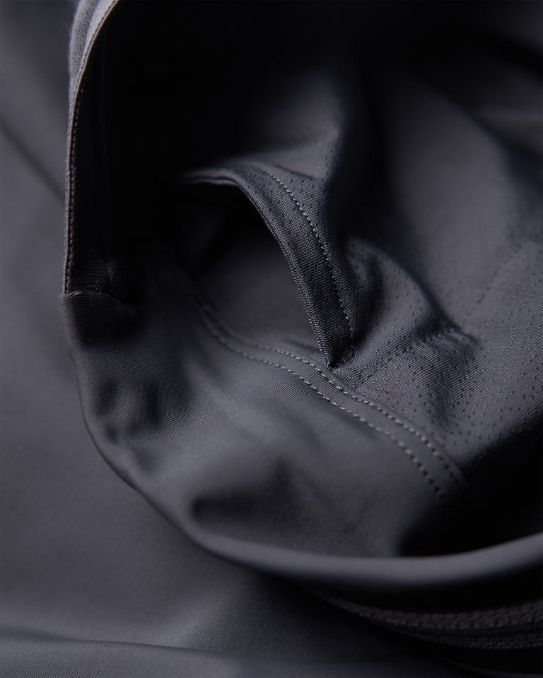 247M100100-44_MATERIAL_COMPRESSION_FIT.jpg