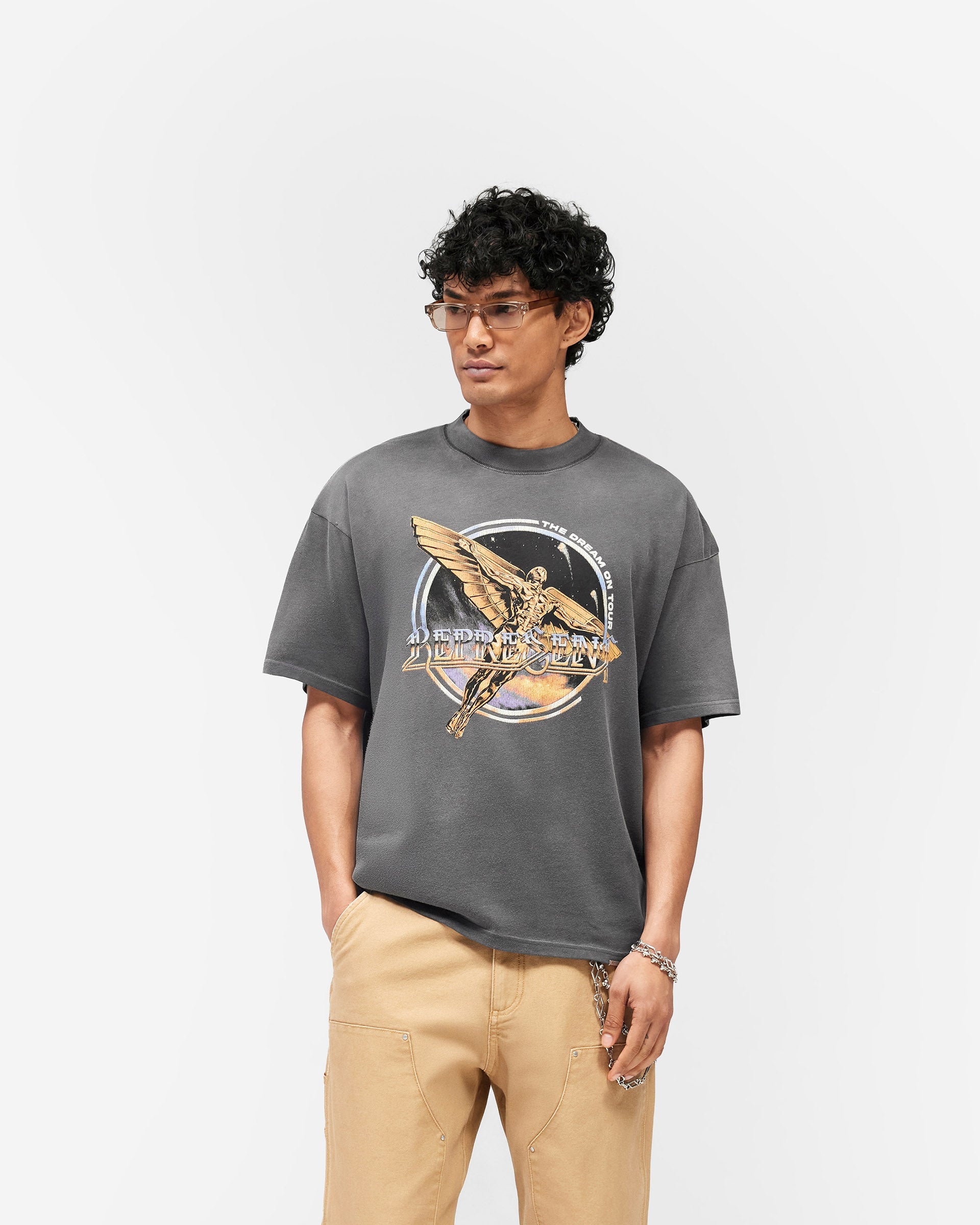 Golden_Tour_T-Shirt_-_Sun_Fade_Grey_03.jpg