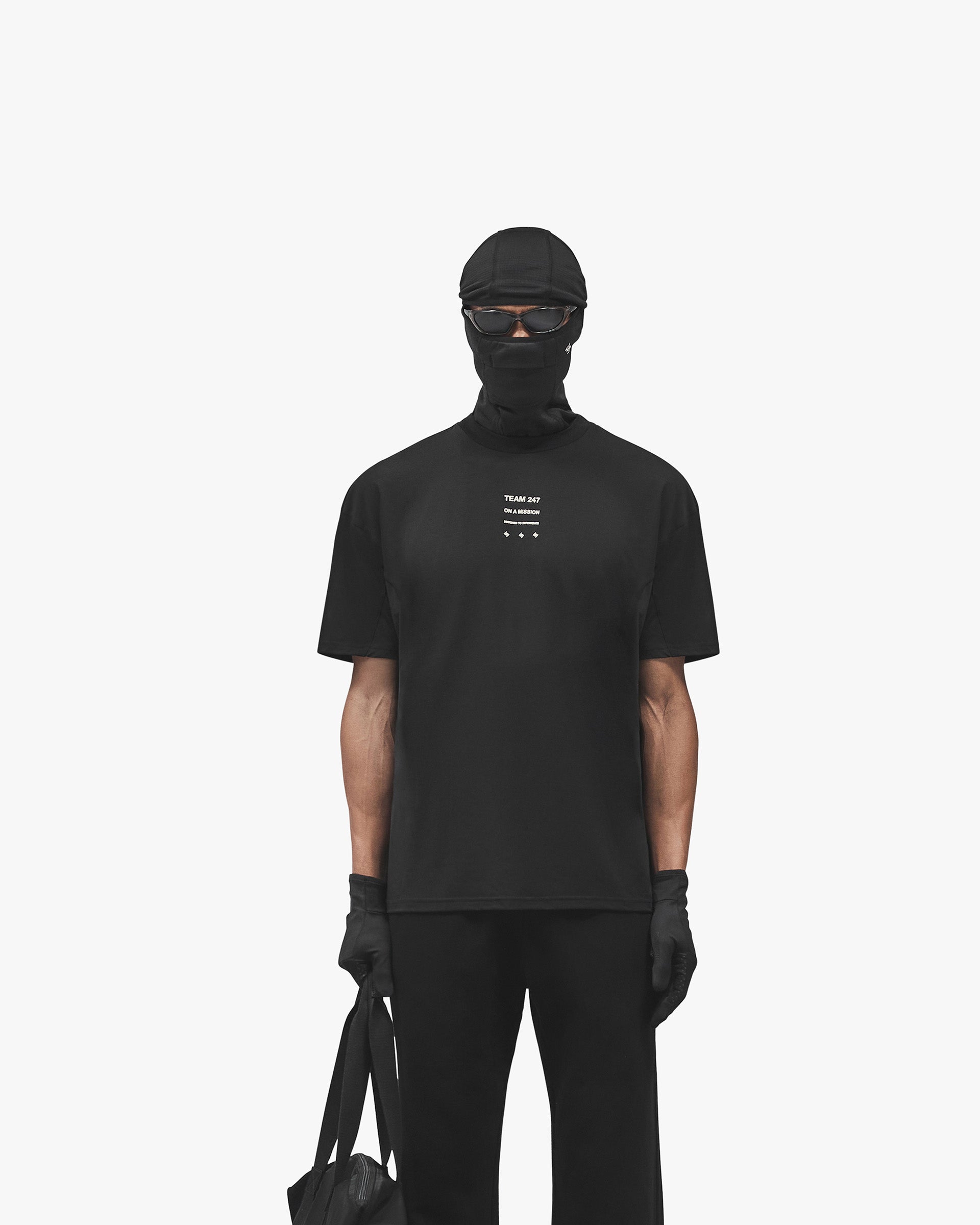 247_Uprising_Oversized_T-Shirt_-_Black_03.jpg