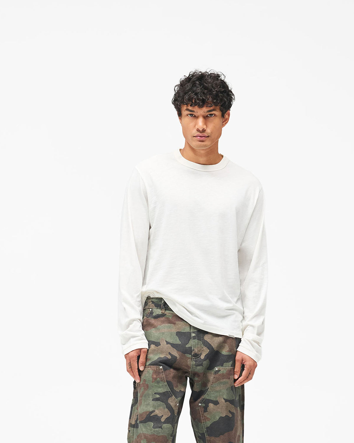 Gh Long Sleeve T-Shirt - Flat White - Cropped Model - Front
