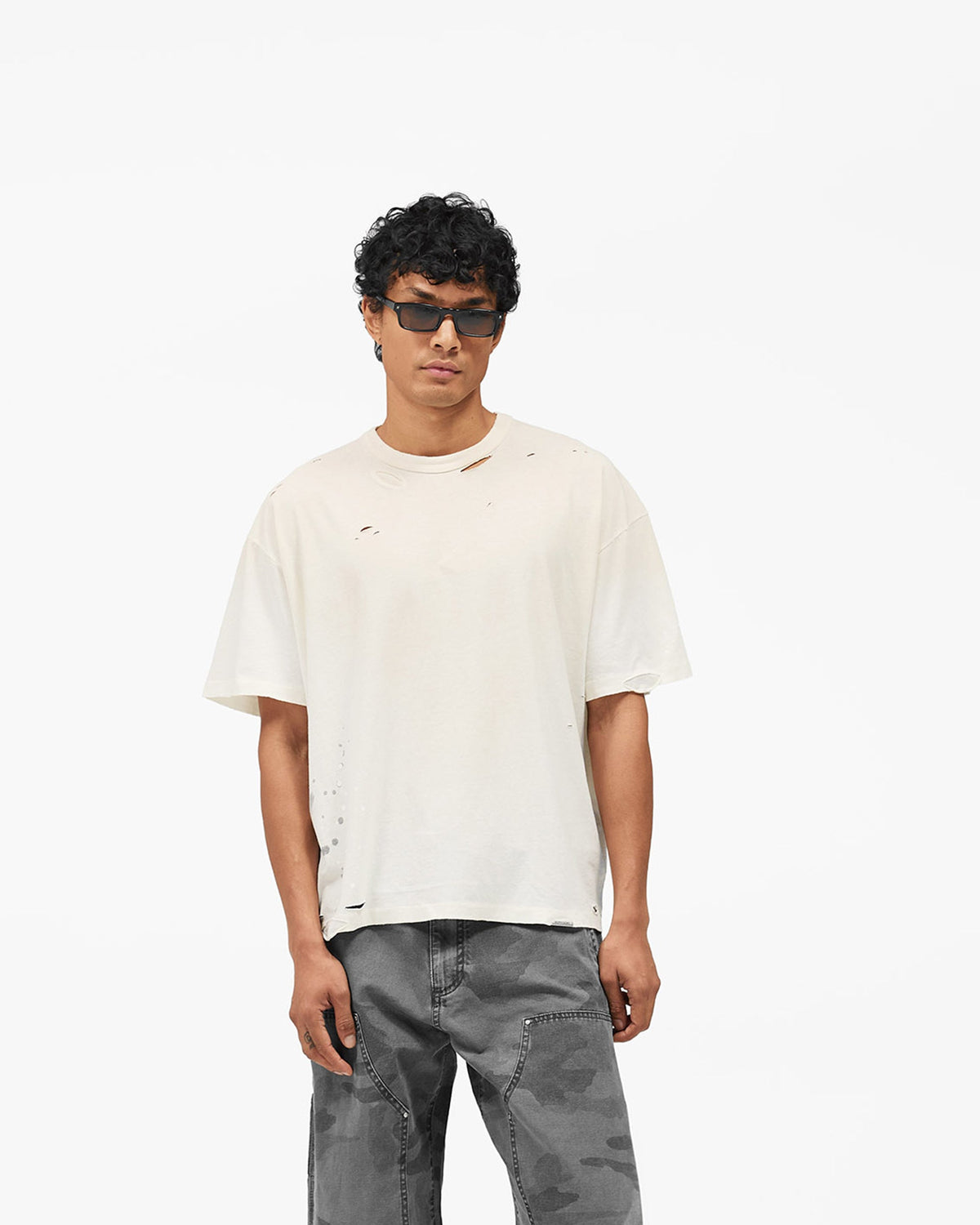 MH Paint Short Sleeve T-Shirt - Washed Ecru - Cropped Model - Front