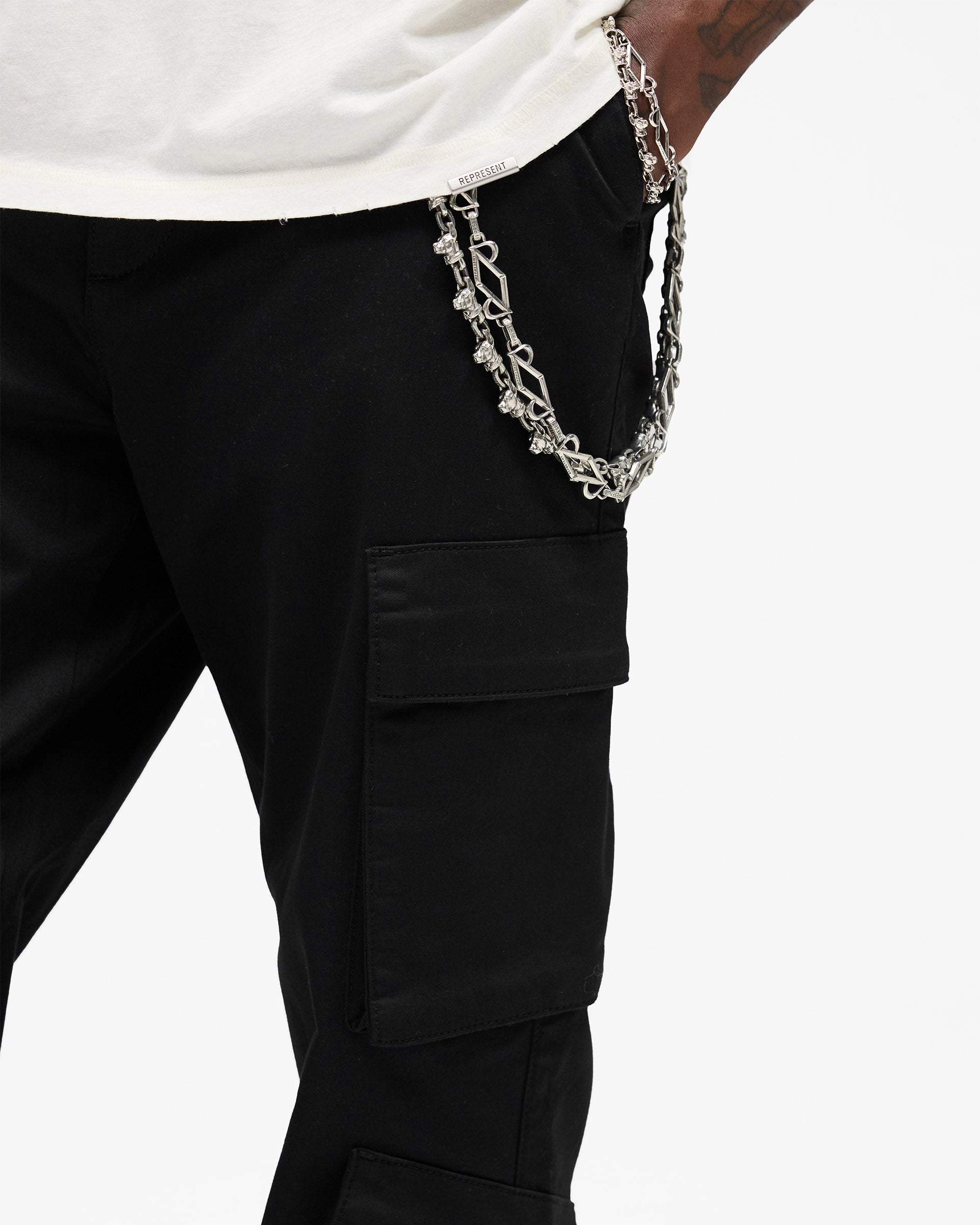 Doberman_Trouser_Chain_-_Silver_02.jpg