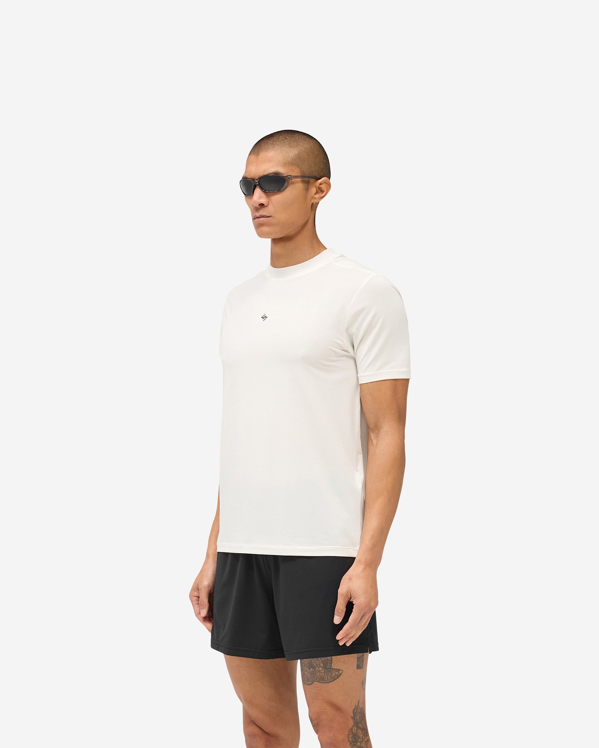 247_DNA_Mesh_T-Shirt_-_Flat_White_04.jpg