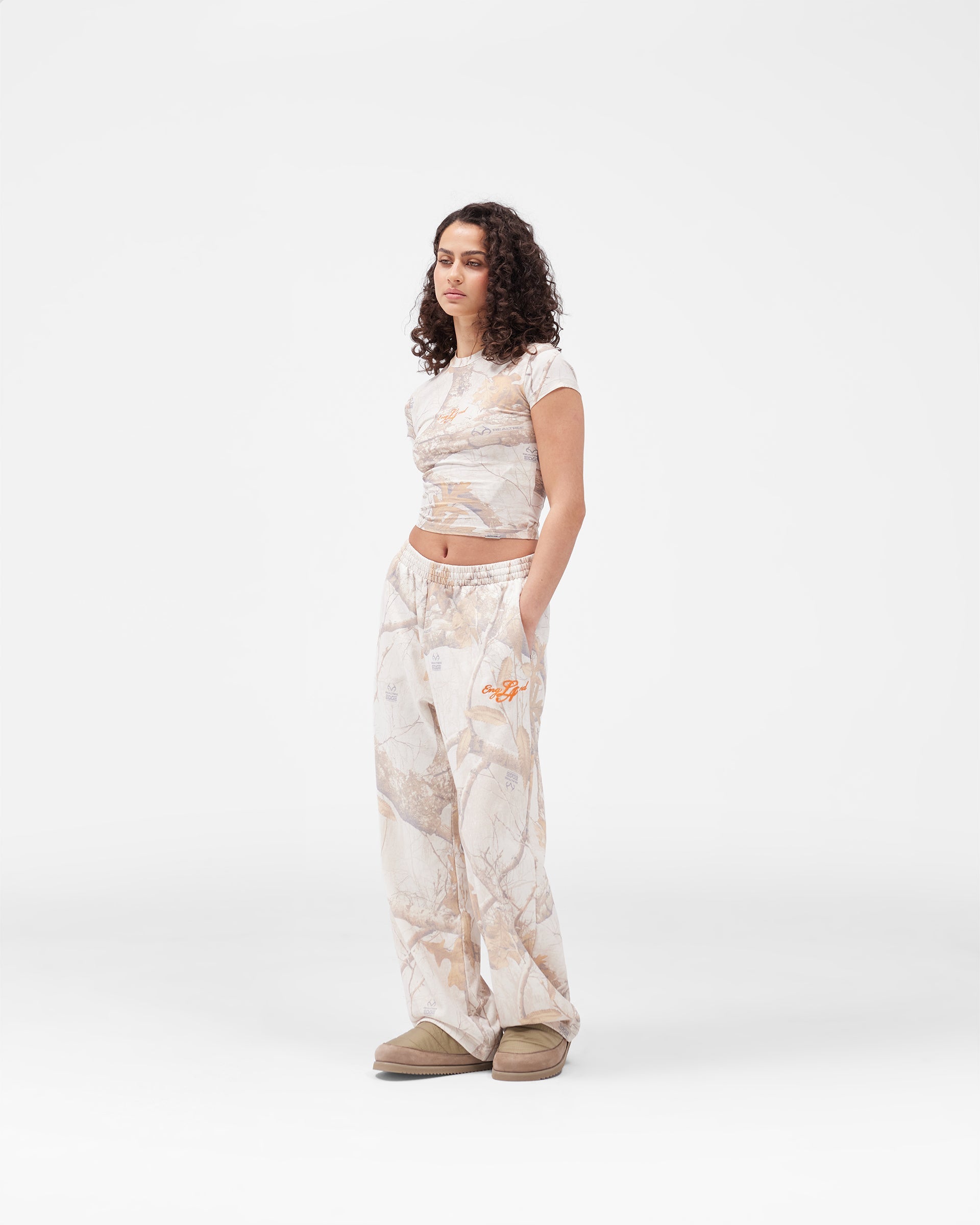 EngLAnd_Sweatpant_-_Washed_White_Realtree__02.jpg