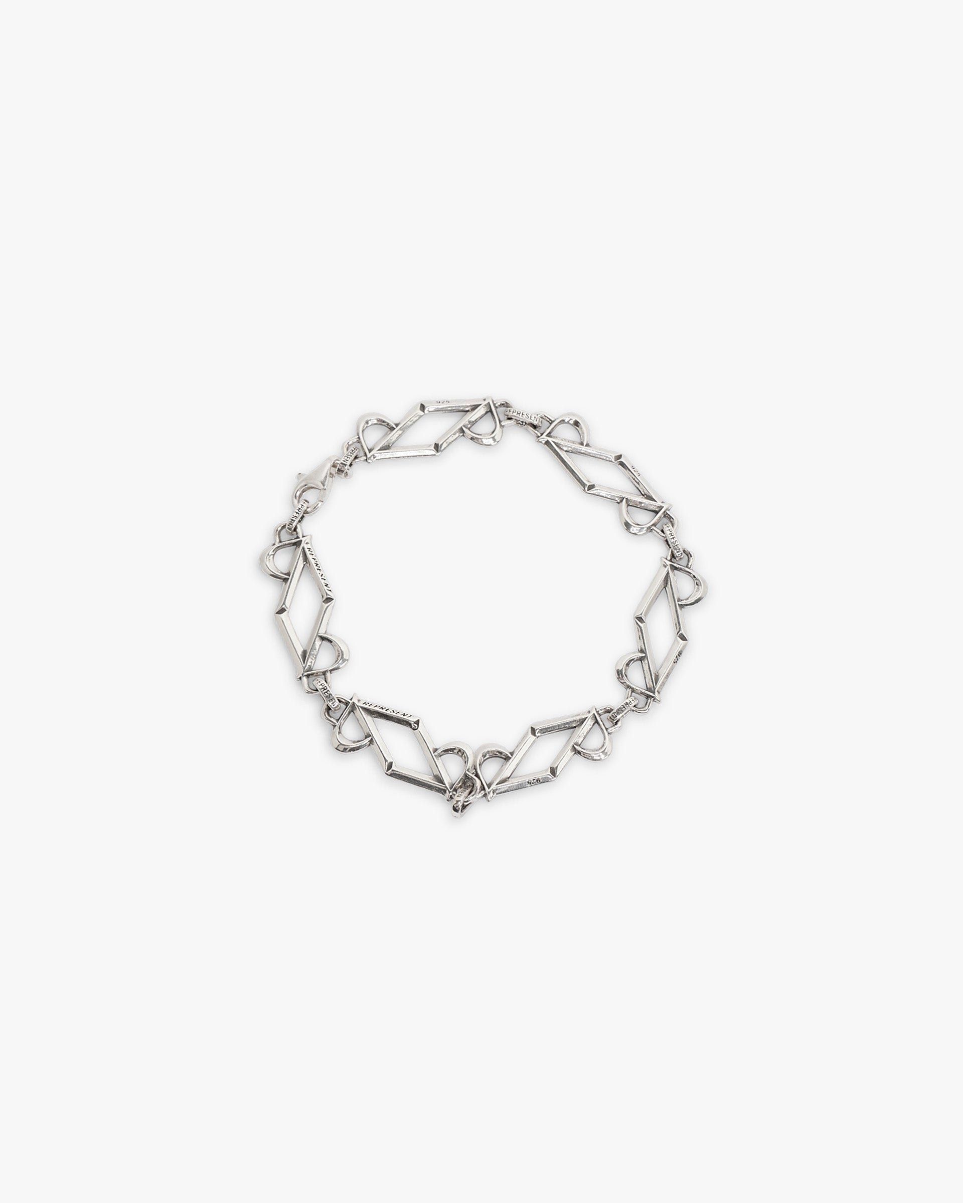 Intial_Chain_Bracelet_-_Silver_01.jpg
