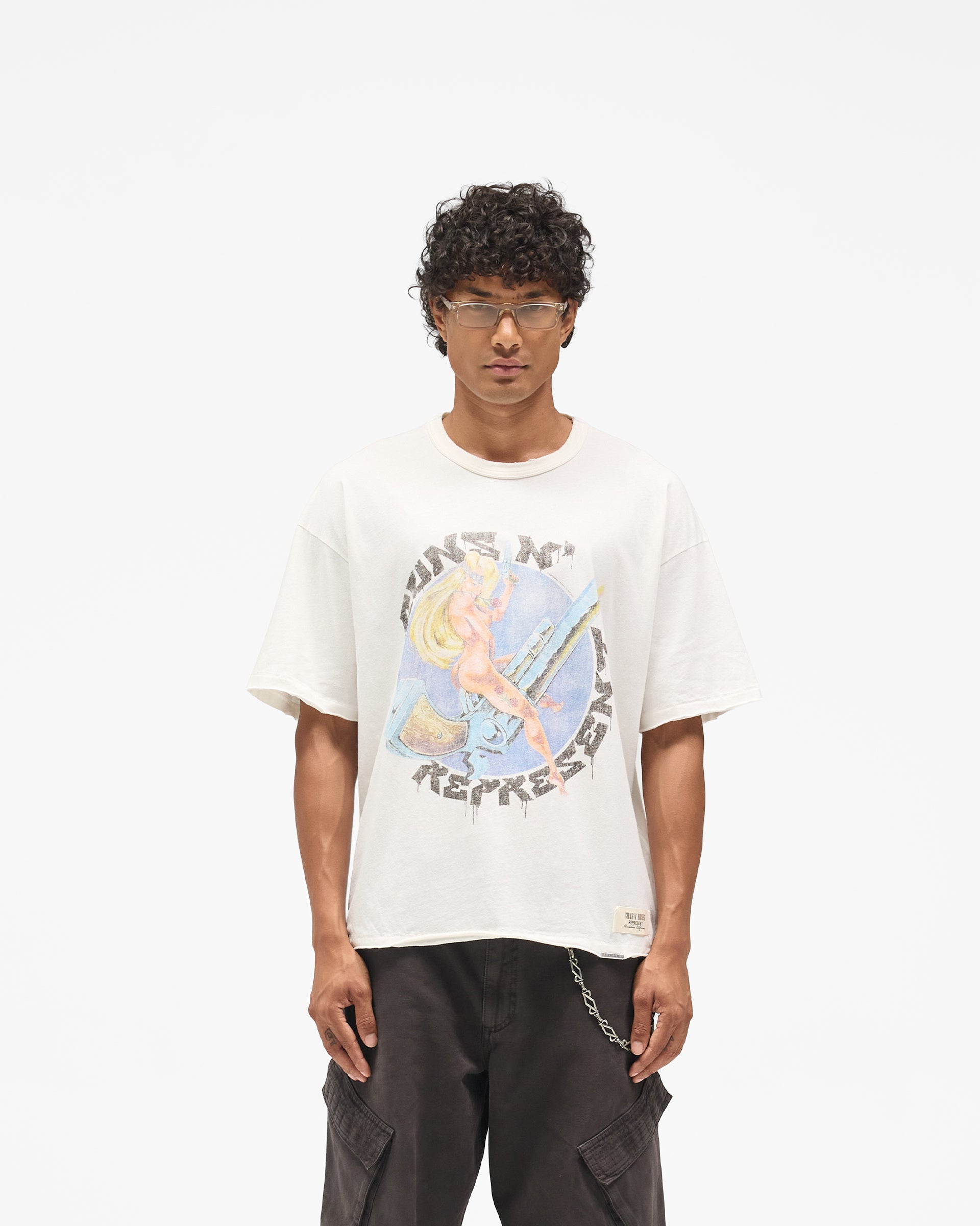 Represent_X_Guns_N__Roses_Revolver_T-Shirt_-_Flat_White_03.jpg